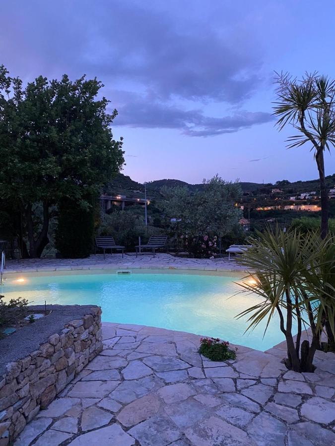 Relais San Sebastiano Villa Pietra Ligure Eksteriør billede